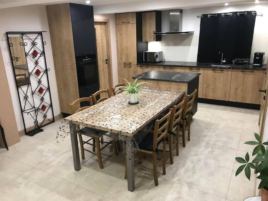 Paisible Logement Tout Equipe Pour 1 A 6 Personnes Ebersheim Luaran gambar