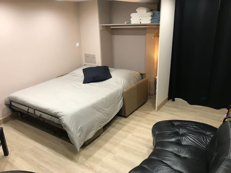 Paisible Logement Tout Equipe Pour 1 A 6 Personnes Ebersheim Luaran gambar